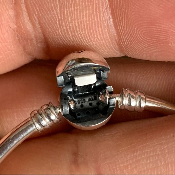 Authentic Pandora Limited Edition You Melt My Heart Bangle Bracelet EUC - Picture 10 of 13